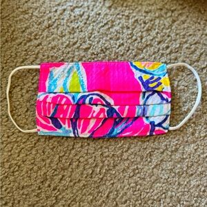 Lilly Pulitzer Authentic Face Mask never used
